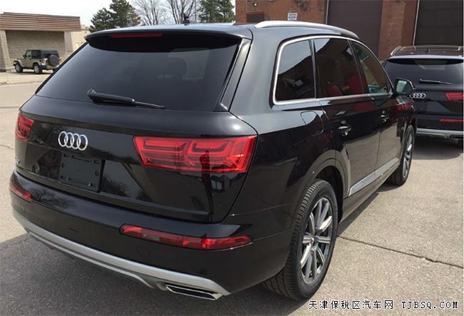 平行进口车19款奥迪Q7加规版 全景/7座/20轮现车58.5万
