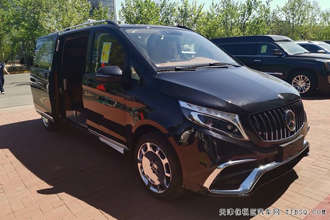 2018款奔驰V250中东版 四座/17轮/迈巴赫座椅现车75万
