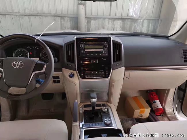 19款丰田酷路泽4000中东版 18轮/8气囊/天窗现车66.5万