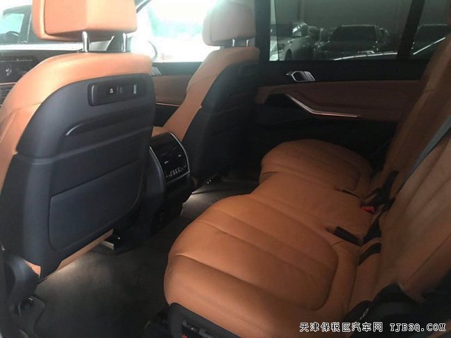 2019款宝马X7美规版 21轮/豪华包/停车辅助包现车94万