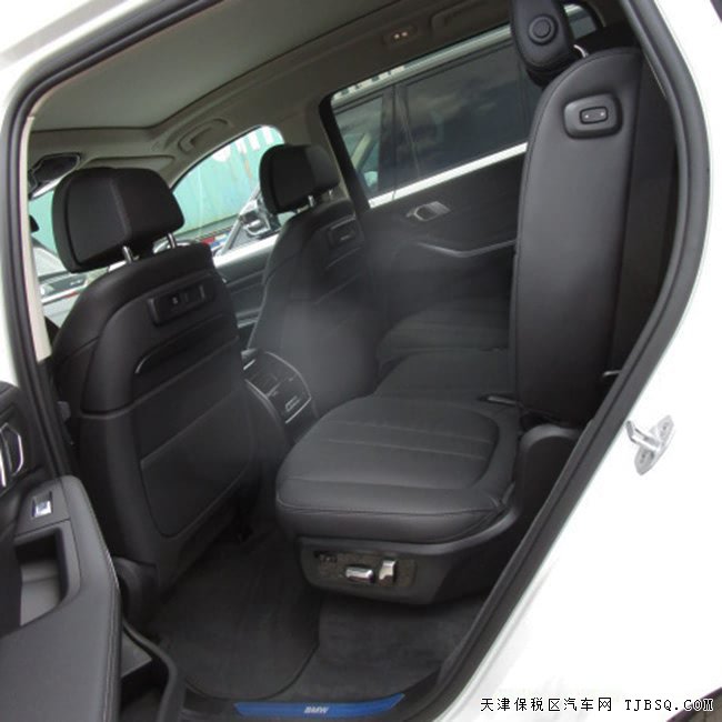 平行进口19款宝马X7美规版 停辅/寒冷包/21轮现车88万