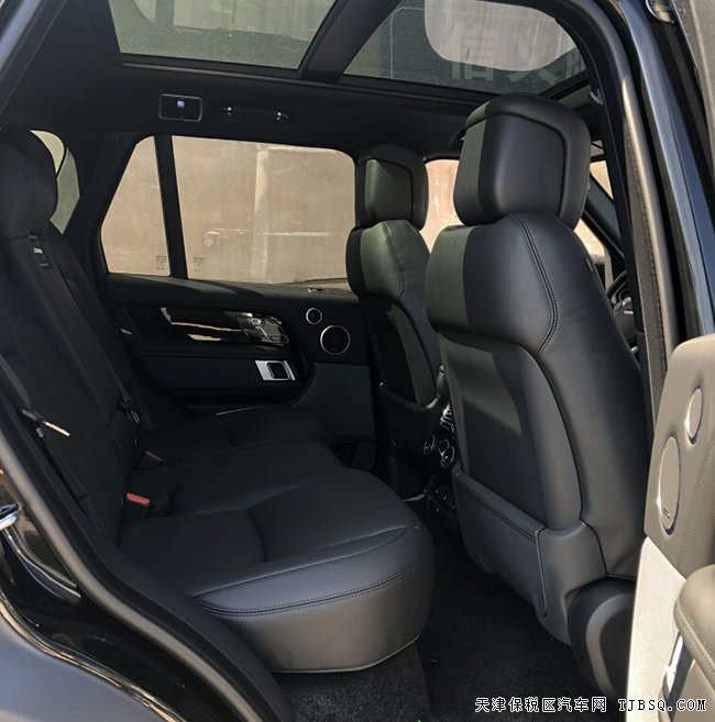 2019款路虎揽胜3.0T行政美规版 LED大灯/20轮现车111万