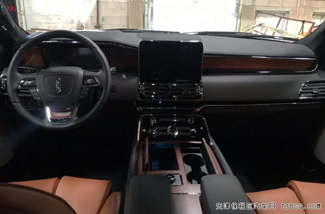 2019款林肯领航员加规版 300A/科技包/后娱现车105.5万