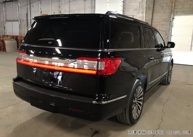 2019款林肯领航员加规版 300A/科技包/后娱现车105.5万