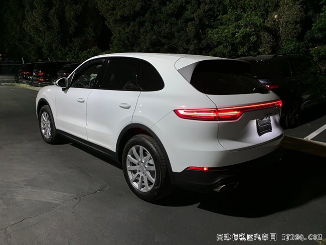 2019款保时捷卡宴3.0T加规版 19S轮/全景天窗现车81万