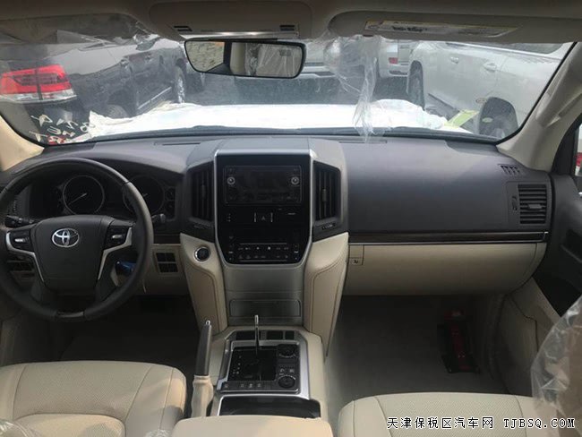 19款丰田酷路泽4600中东版 20轮/包围/真皮现车96.5万