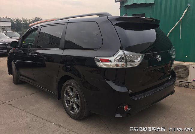 2020款丰田塞纳3.5L四驱运动版 18轮/科技包现车53.5万