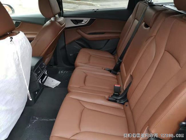 2019款奥迪Q7加规版 S-line包/动态包/21轮现车64.5万