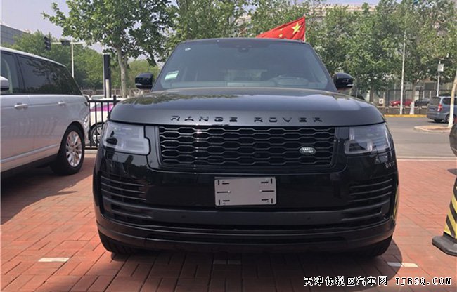 2019款路虎揽胜3.0T行政版 黑耀版现车绚丽来袭