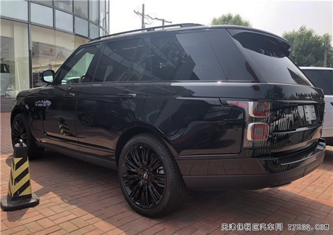 2019款路虎揽胜3.0T行政版 黑耀版现车绚丽来袭