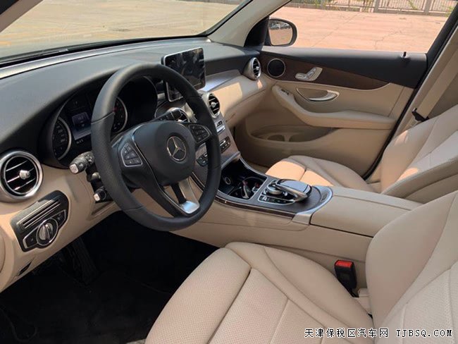 2019款奔驰GLC300墨西哥版 保税区现车优惠专享