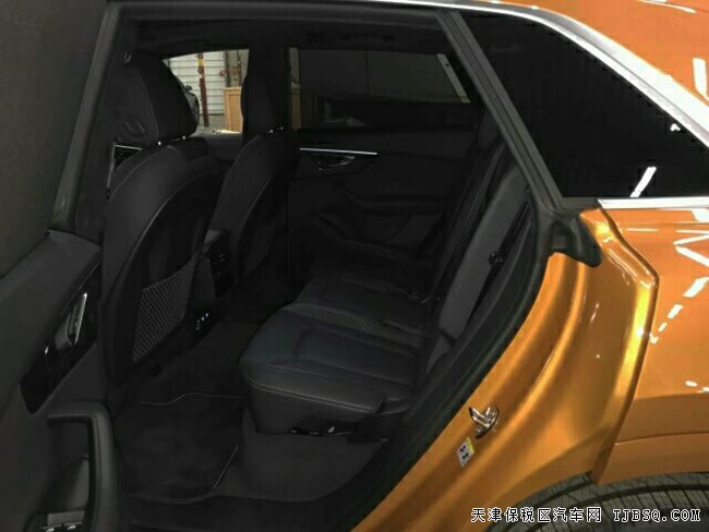 19款奥迪Q8加规版 BO音响/21轮/矩阵LED/环影现车80万