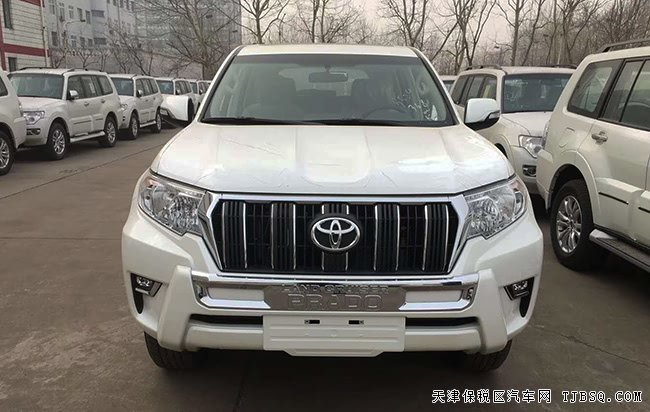 2019款丰田霸道2700中东版 7座/18熏黑轮/天窗现车45万