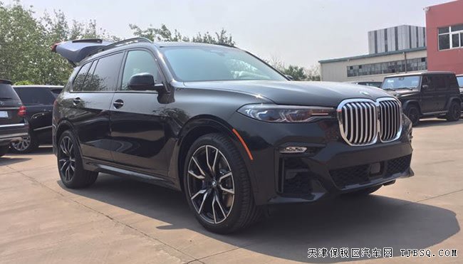19款宝马X7加规版 卓越豪华包/M运动包/全景现车105万