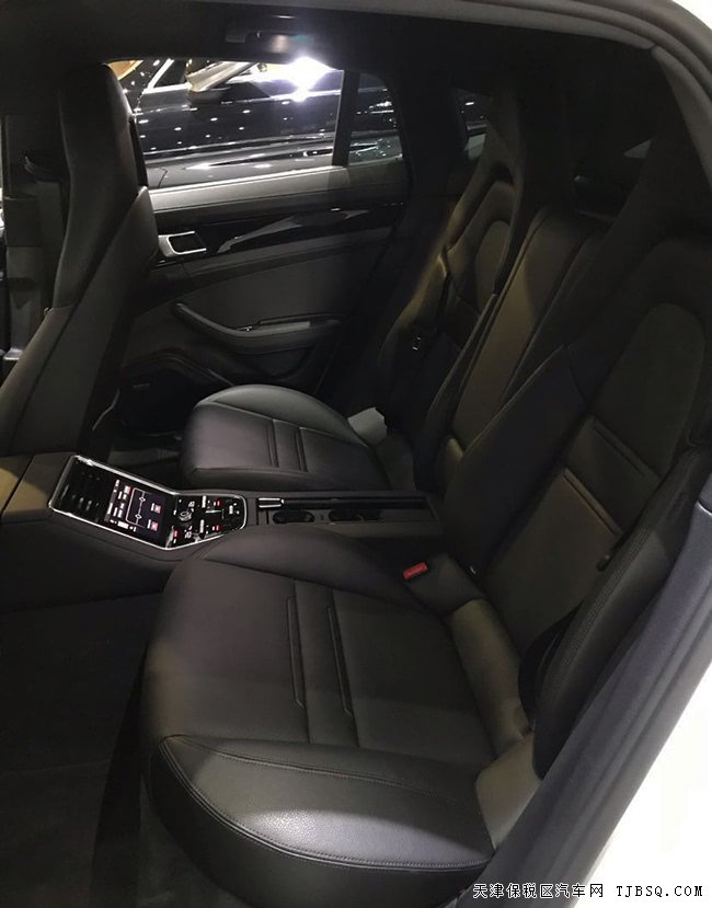 18款保时捷Panamera墨西哥版 20轮/环影/全景现车122万