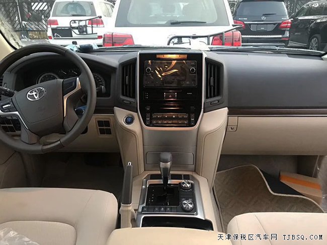 19款丰田酷路泽4000中东版 18轮/天窗/后挂现车67.5万
