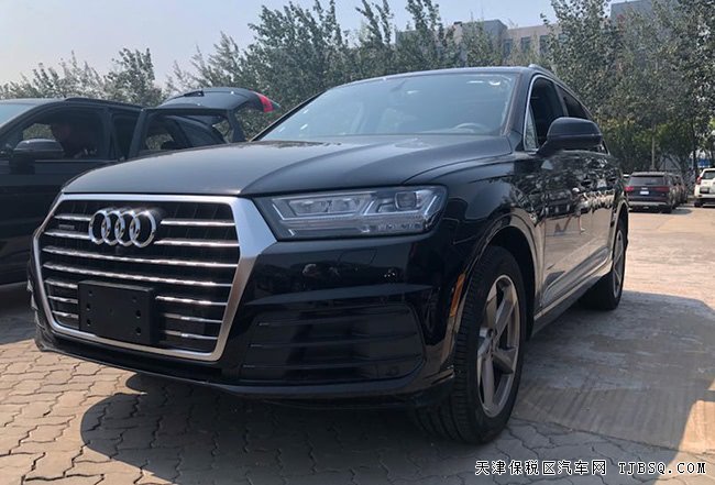 2019款奥迪Q7加规版 20轮/S-line包/BOSE音响现车62万