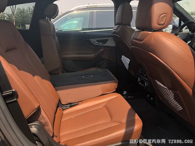 2019款奥迪Q7加规版 20轮/S-line包/BOSE音响现车62万