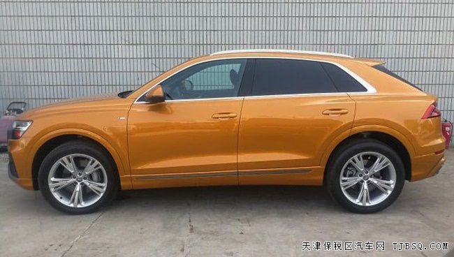 2019款奥迪Q8加规版 21轮/S-line包/环影现车77万钜惠