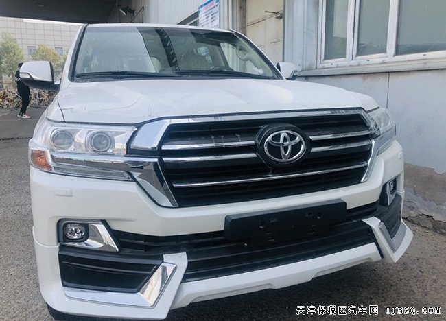19款丰田酷路泽5700中东版 20轮/包围/底升现车111.5万