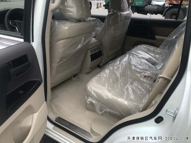 19款丰田酷路泽4000中东版 20轮/真皮/GT包围现车73万