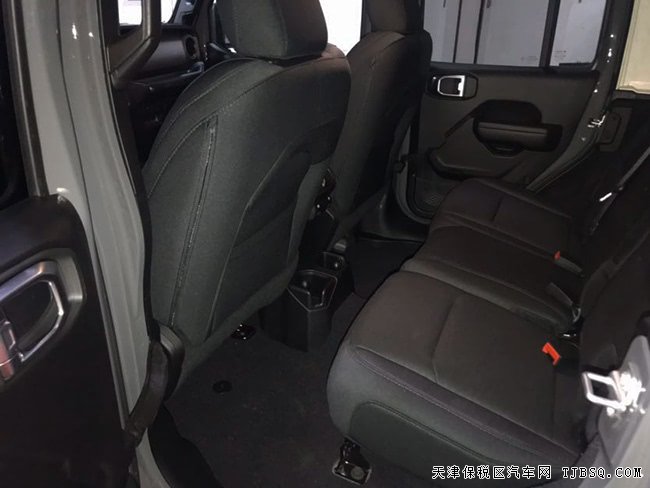 2019款JEEP牧马人加规版 17轮/寒冷包/便利包现车39.5万