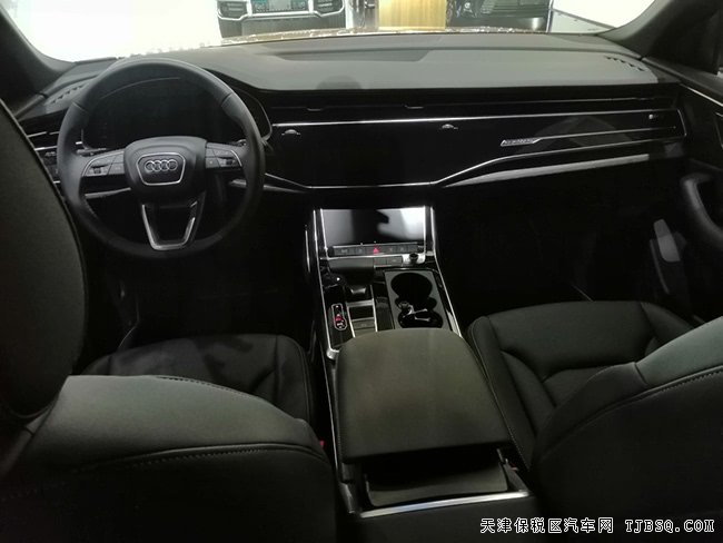 19款奥迪Q8加规版 22轮/BO音响/黑耀包/驾辅现车79.5万