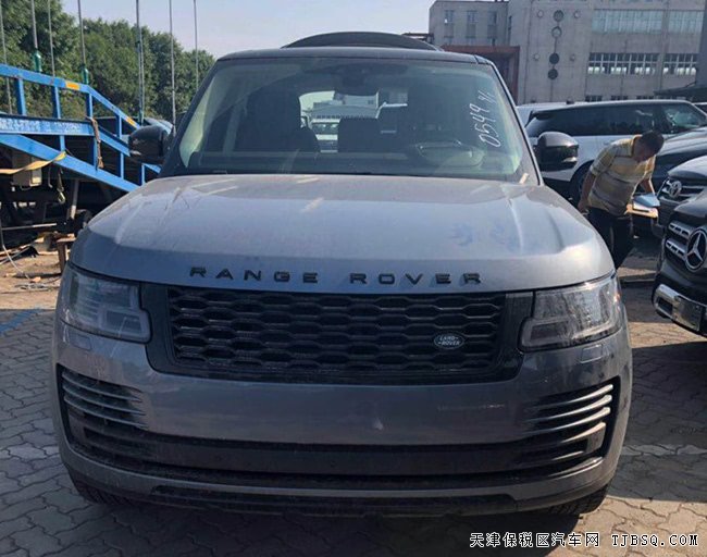 19款路虎揽胜3.0T行政版 21轮/环影/825W音响现车118万