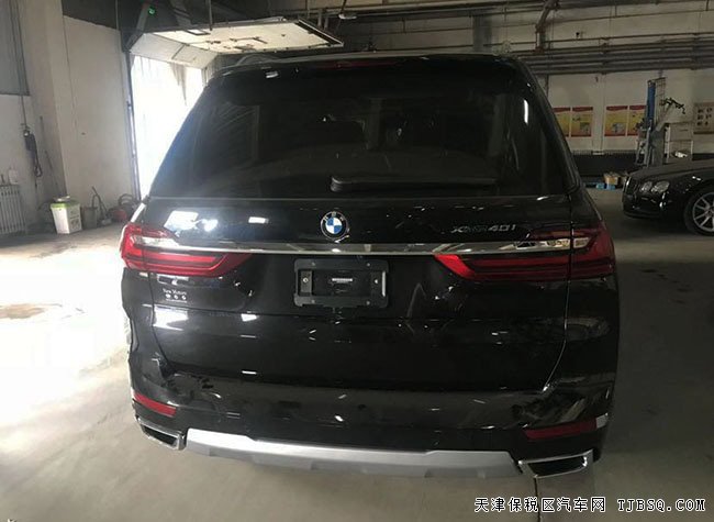 平行进口19款宝马X7美规版 21轮/6座/全景天窗现车90万