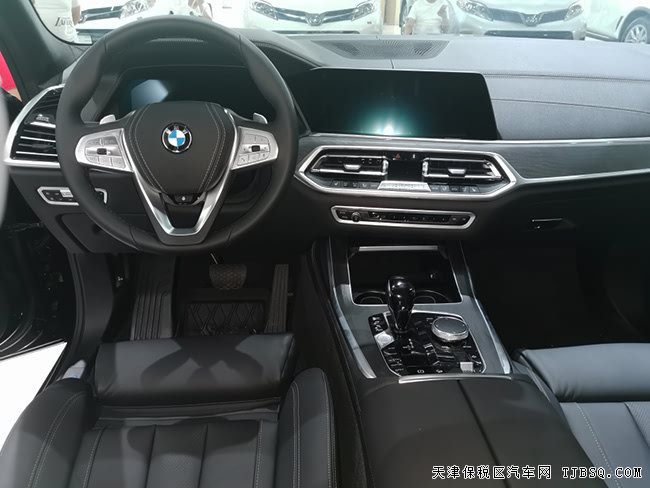 平行进口19宝马X7加规版 3.0T现车热卖优惠起航
