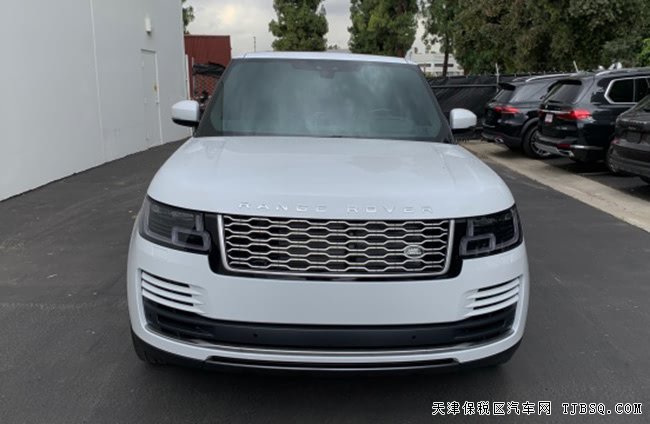 19款路虎揽胜3.0T行政版 天津港现车热卖优惠专享