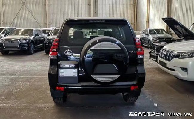 2019款丰田霸道3000中东版 18轮/LED大灯/后挂现车46万