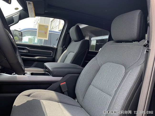 19款道奇公羊5.7L大角牛 灯包/二级包/全景现车40.5万