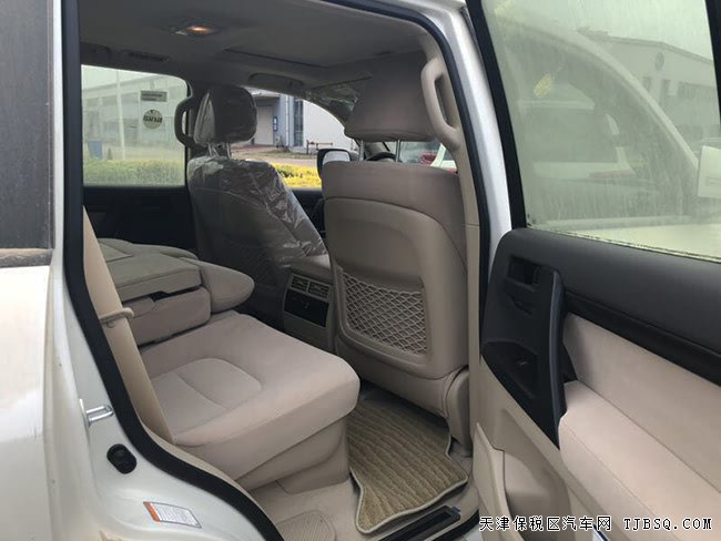 2019款丰田酷路泽4600经典SUV 中东版现车优惠促