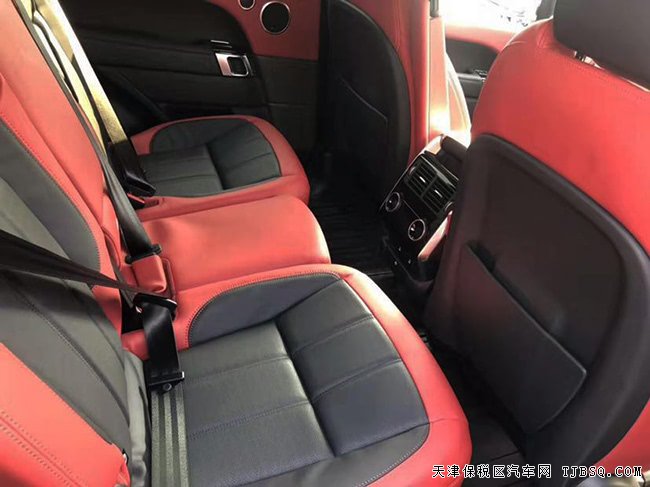 2019款路虎揽胜运动汽油版 21轮/LED大灯/电吸现车90万