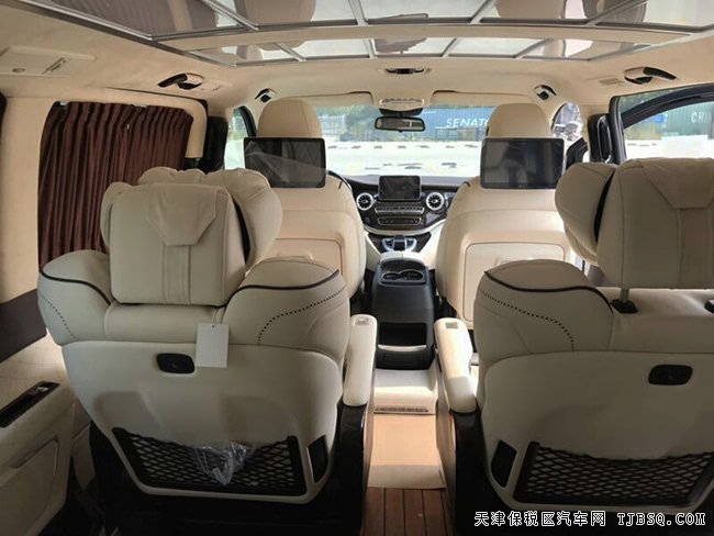 19款奔驰V250中东版 沙发床/小桌板/18轮/环影现车69万