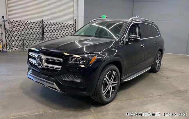 2020款奔驰GLS450美规版 20轮/六座/全景天窗现车110万
