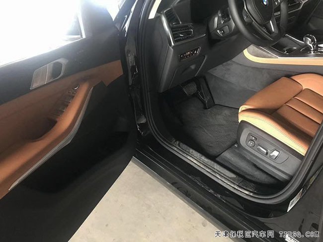 平行进口车19款宝马X7美规版 3.0T现车保税区优选