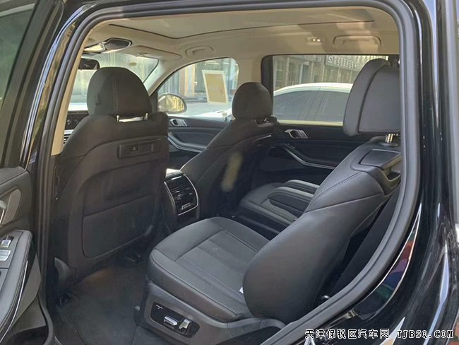 平行进口车宝马X7加规版七座SUV 19款现车优惠购