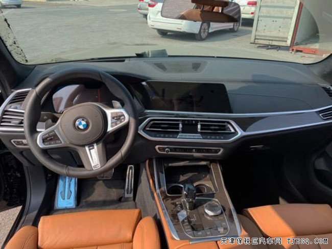 平行进口车19款宝马X7加规版 七座SUV现车优选