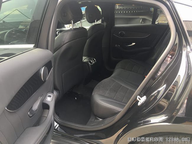 2019款奔驰GLC300墨西哥版 19轮/天窗/环影现车43.9万