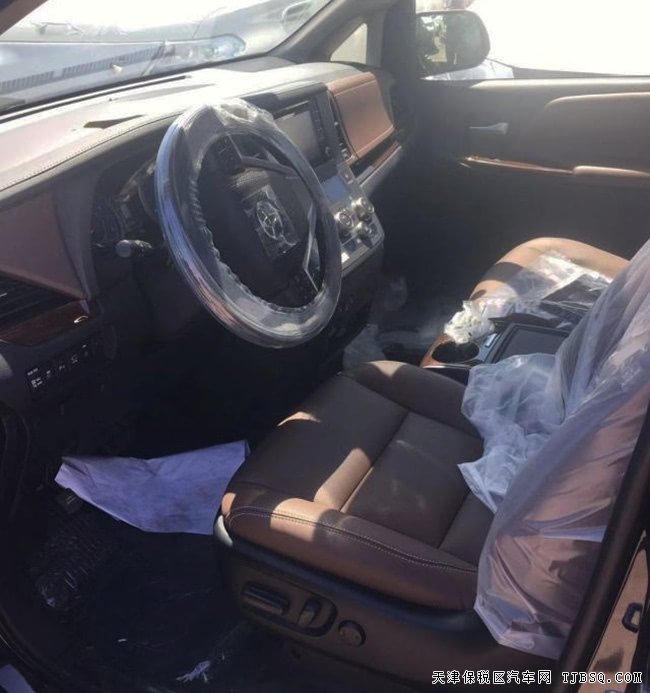 20款丰田塞纳3.5L四驱顶配版 雷测/双天窗现车57万优购