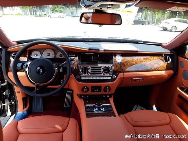 2018款劳斯莱斯古思特加长版 19轮/后娱/全景现车520万