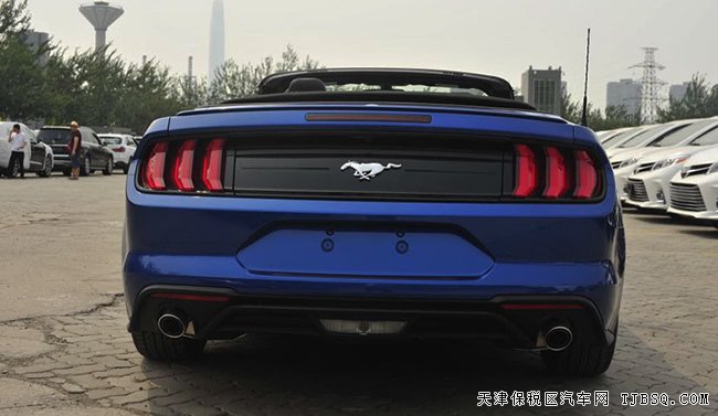 18款福特野马加规版P版 平行进口敞篷版现车40.2万钜惠