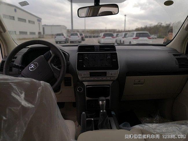 19款丰田普拉多3000中东版 金属漆/17轮/后挂现车57万