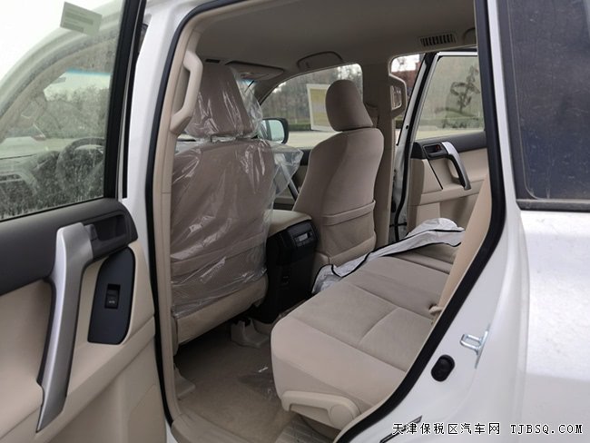 19款丰田普拉多3000中东版 金属漆/17轮/后挂现车57万