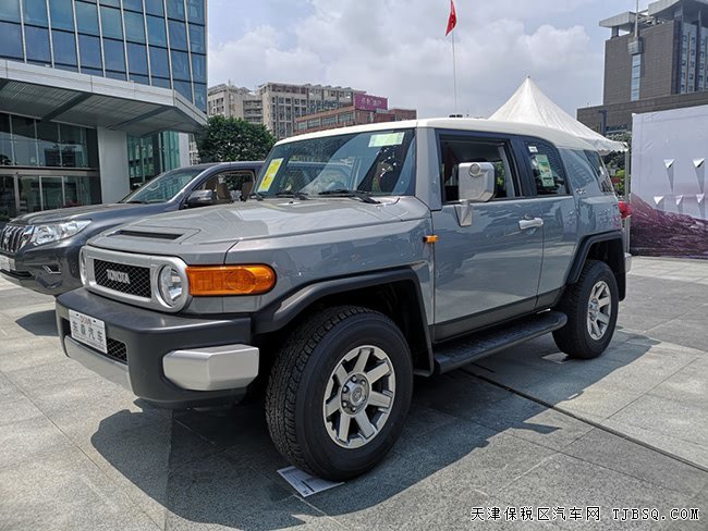 平行进口19款丰田FJ酷路泽4.0L中东版 现车钜惠专享