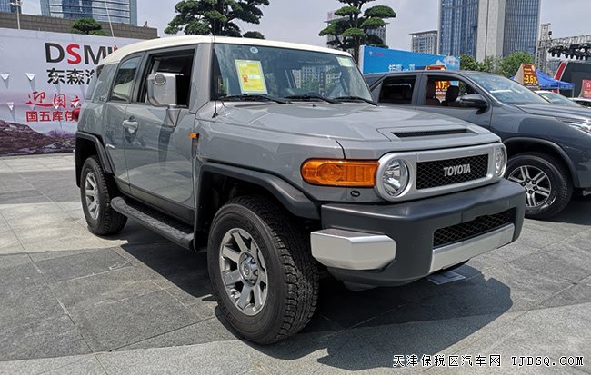 平行进口19款丰田FJ酷路泽4.0L中东版 现车钜惠专享