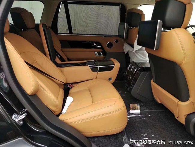 19款路虎揽胜3.0T柴油创世加长版 21轮/300PA现车138万