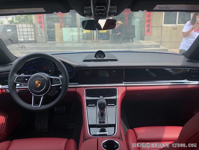 18款保时捷Panamera加规版 20轮/环影/高级包现车143万
